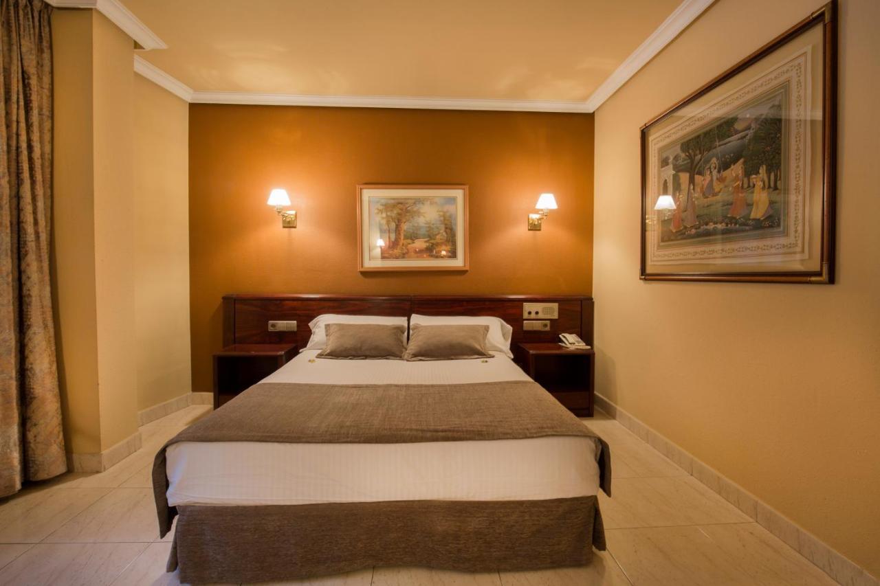 Hotel Yomo Imperial Sant Julià de Lòria Exteriér fotografie