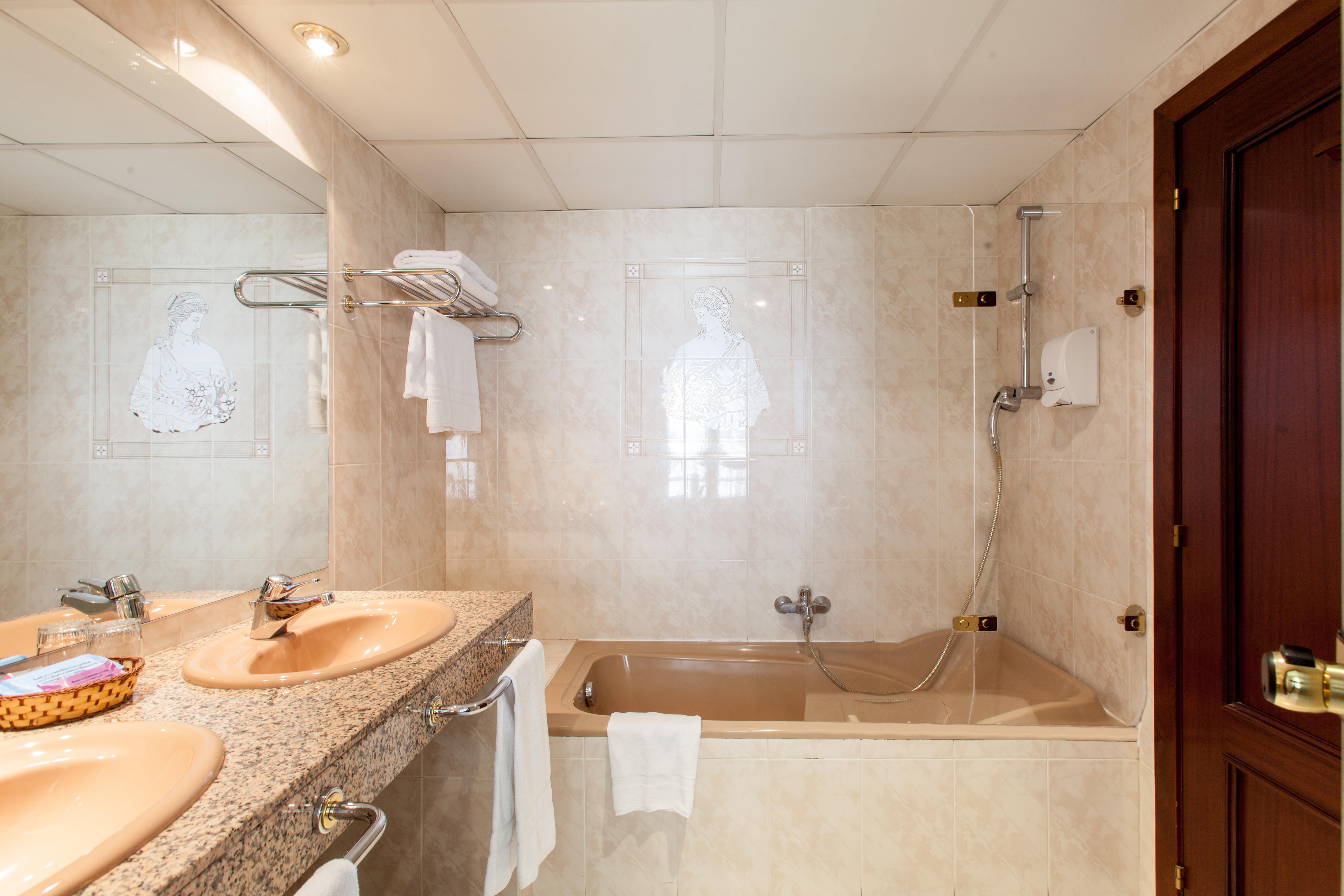 Hotel Yomo Imperial Sant Julià de Lòria Exteriér fotografie