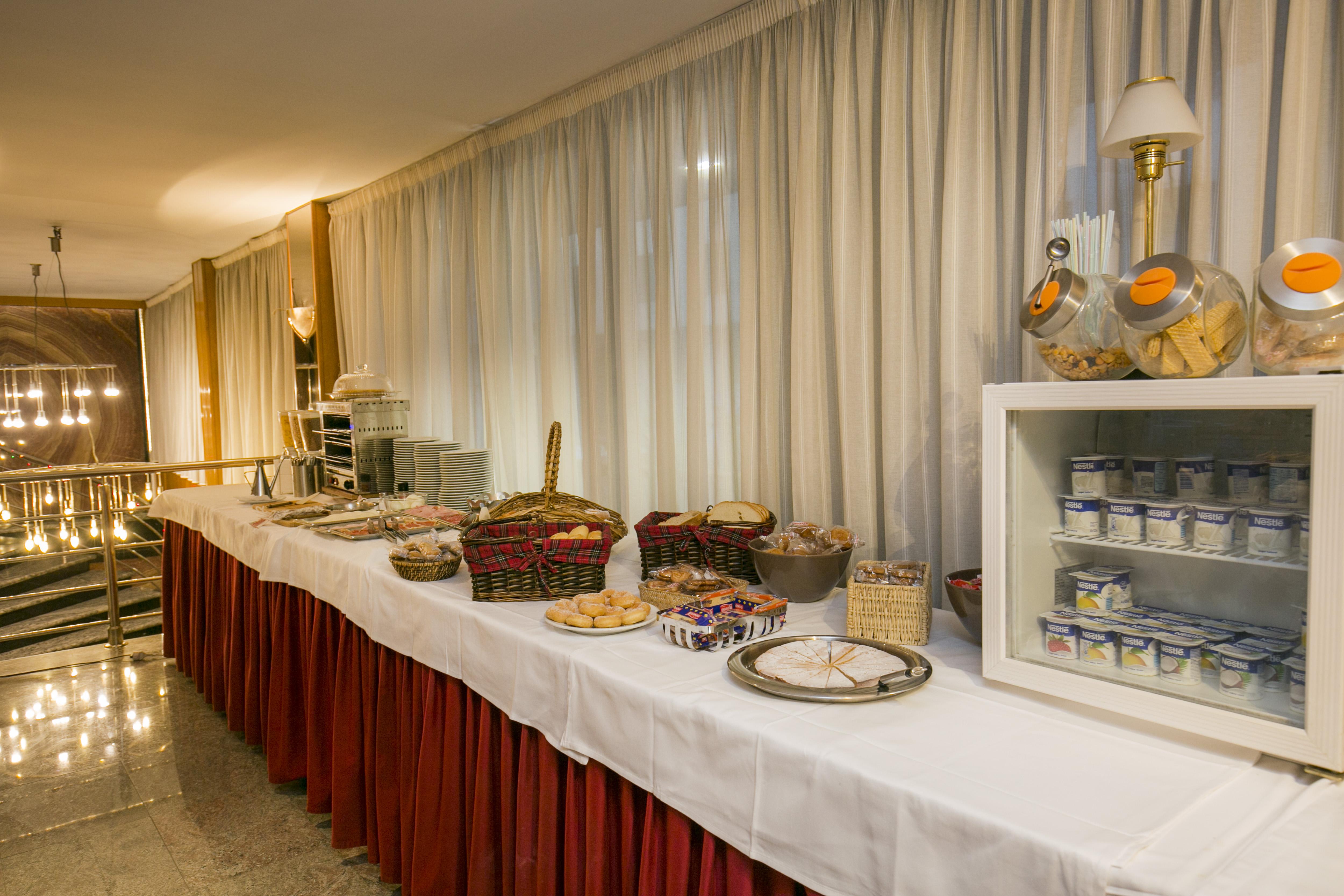 Hotel Yomo Imperial Sant Julià de Lòria Exteriér fotografie