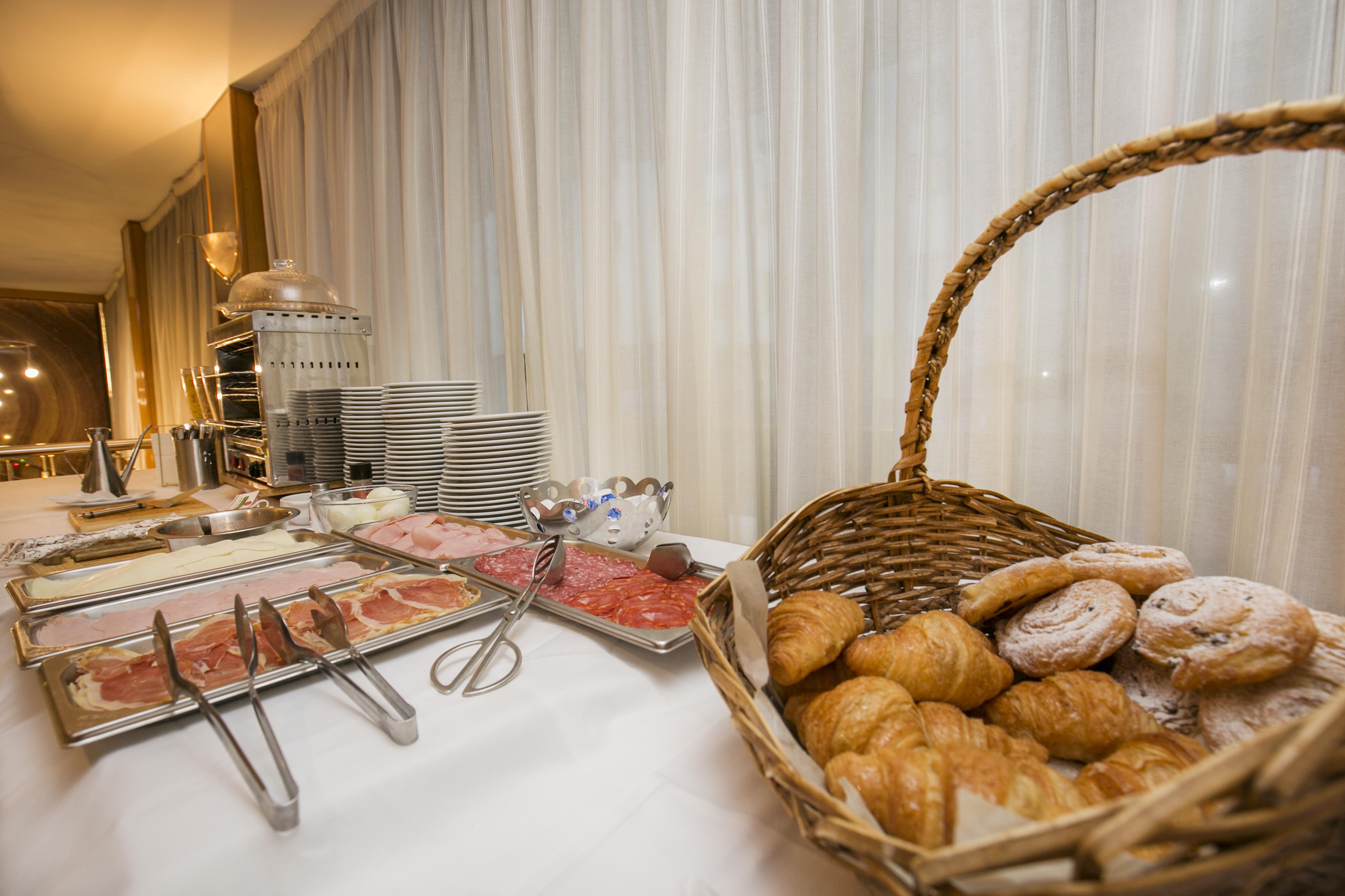 Hotel Yomo Imperial Sant Julià de Lòria Exteriér fotografie