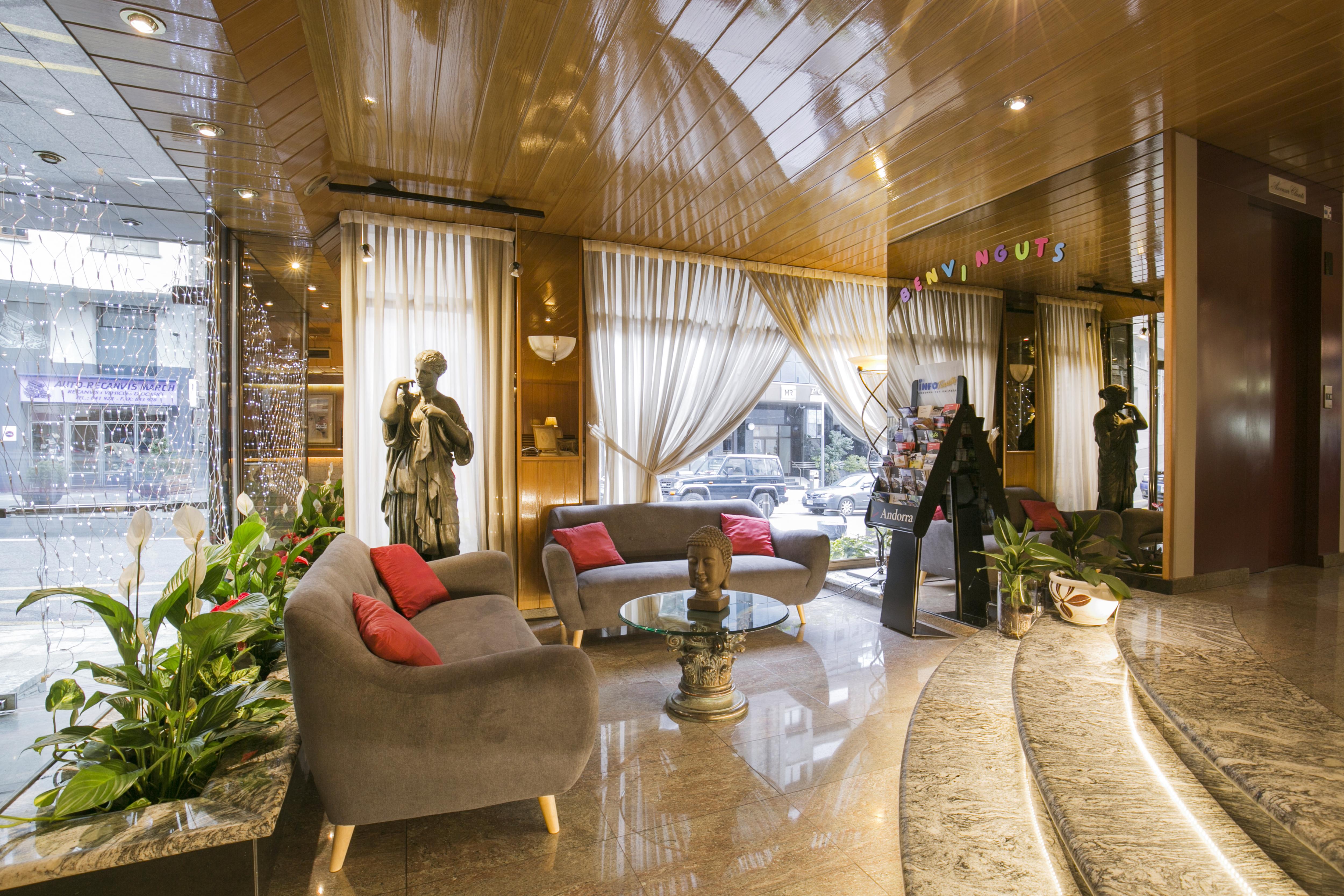 Hotel Yomo Imperial Sant Julià de Lòria Exteriér fotografie