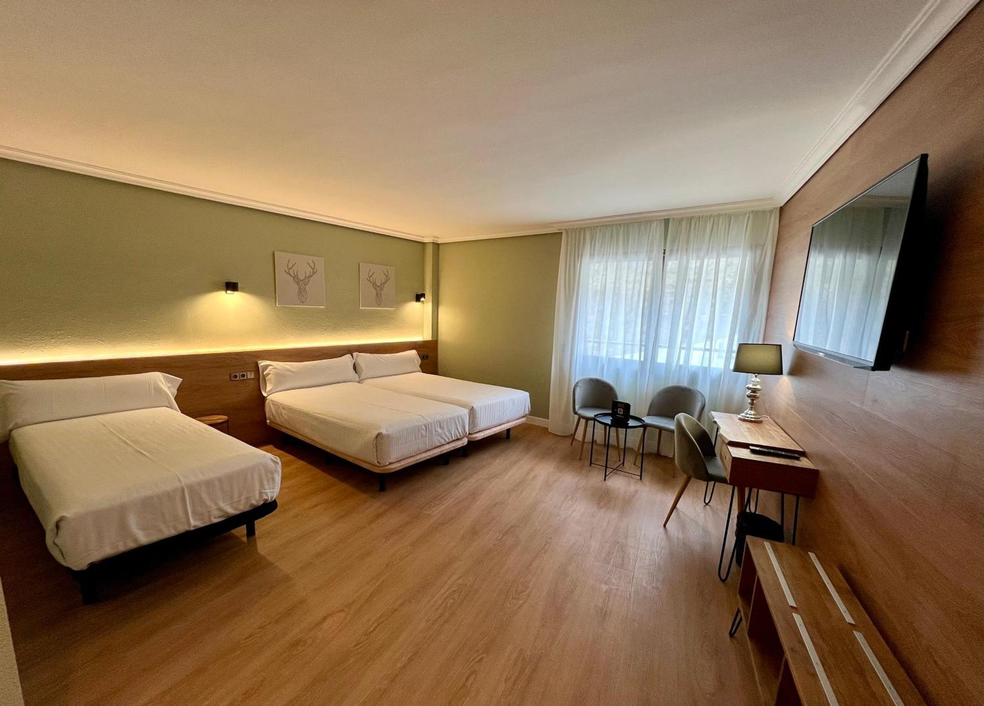 Hotel Yomo Imperial Sant Julià de Lòria Exteriér fotografie