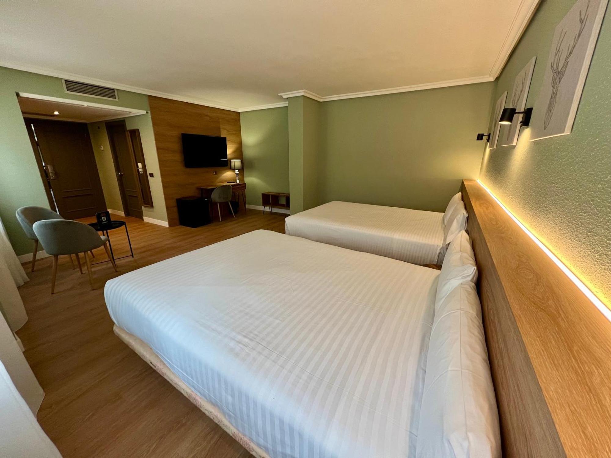 Hotel Yomo Imperial Sant Julià de Lòria Exteriér fotografie