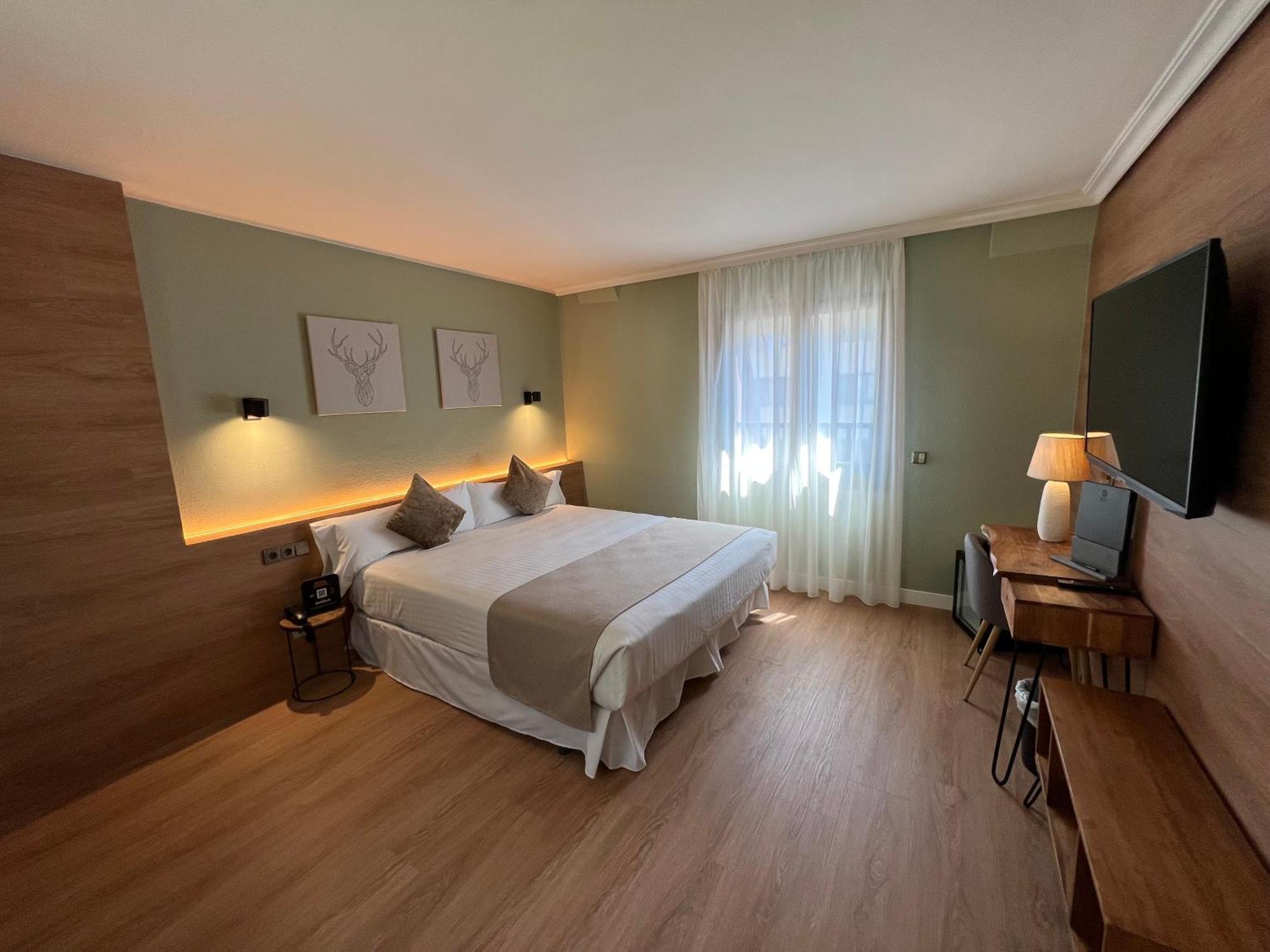 Hotel Yomo Imperial Sant Julià de Lòria Exteriér fotografie