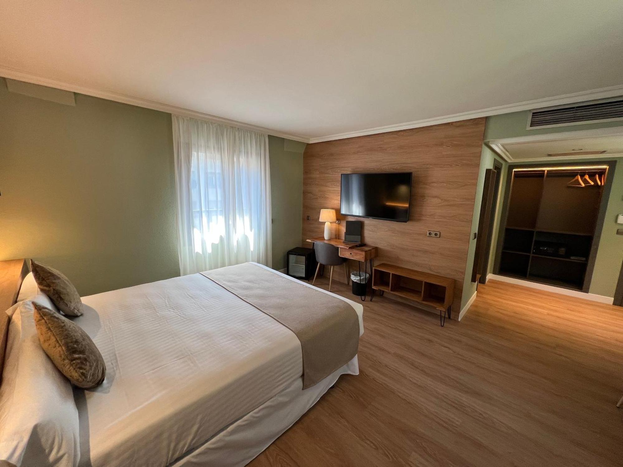 Hotel Yomo Imperial Sant Julià de Lòria Exteriér fotografie